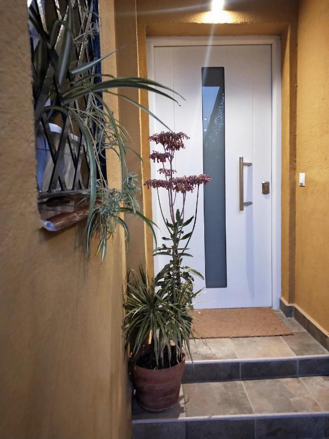 Dudi'S Peppers Apartment Malaga Luaran gambar