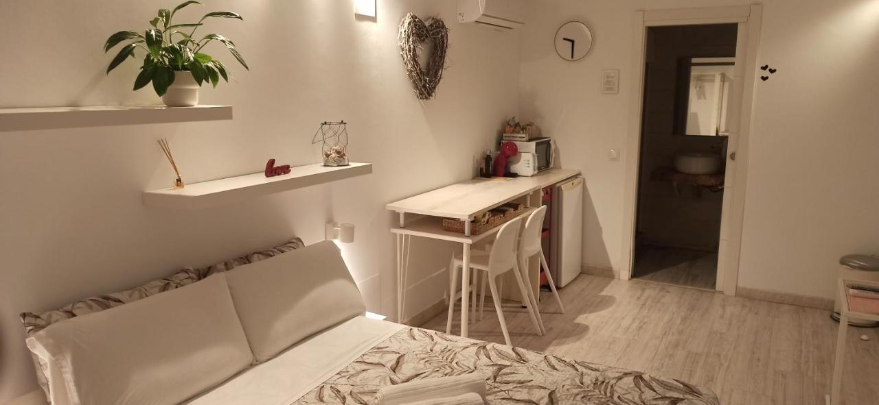 Dudi'S Peppers Apartment Malaga Luaran gambar
