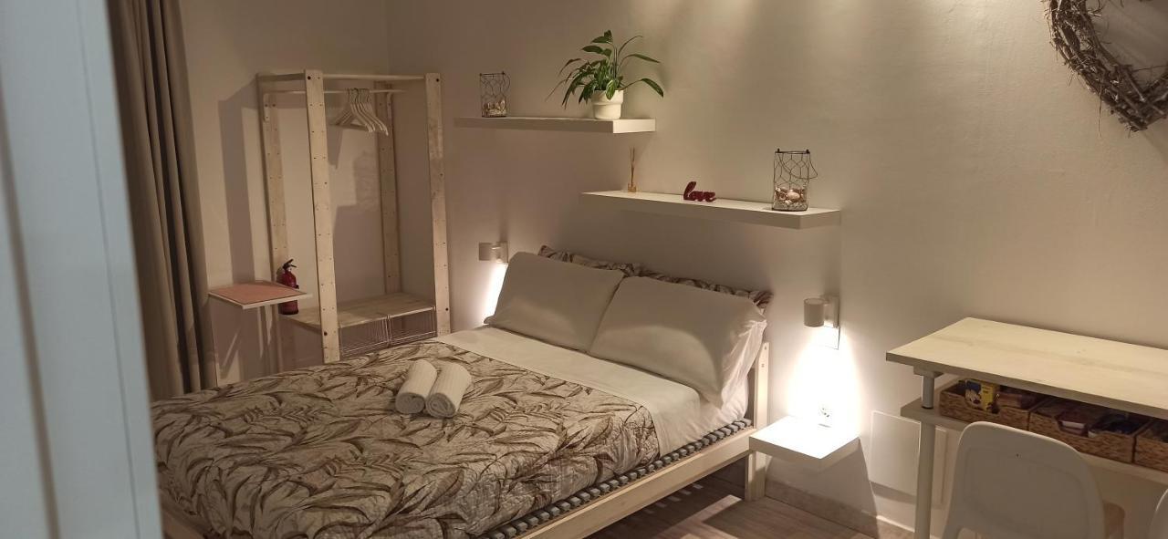 Dudi'S Peppers Apartment Malaga Luaran gambar